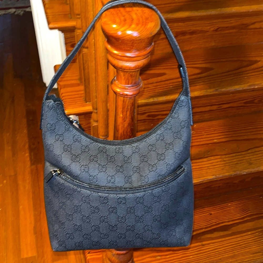 Authentic Gucci purse